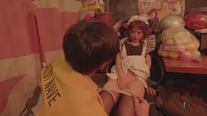 Bố Gã chồng chuốc thuốc kích dục vợ của con trai khi biết con trai đi bàn việc làm ăn dài ngày,